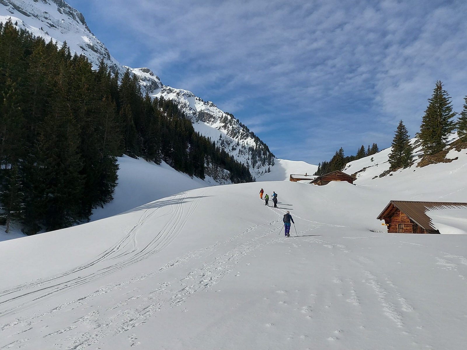 11_13. Mrz 21_SAC Schneeschuhtour Baettenalpburg (107).jpg